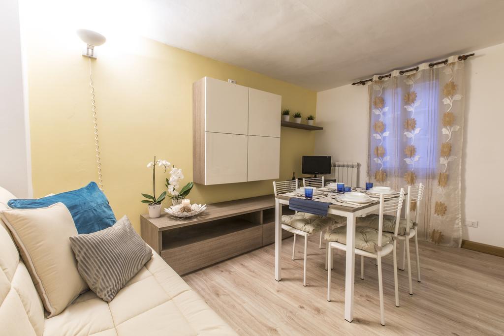 Susy Biennale Apartment - Canal View And Garden ヴェネツィア エクステリア 写真